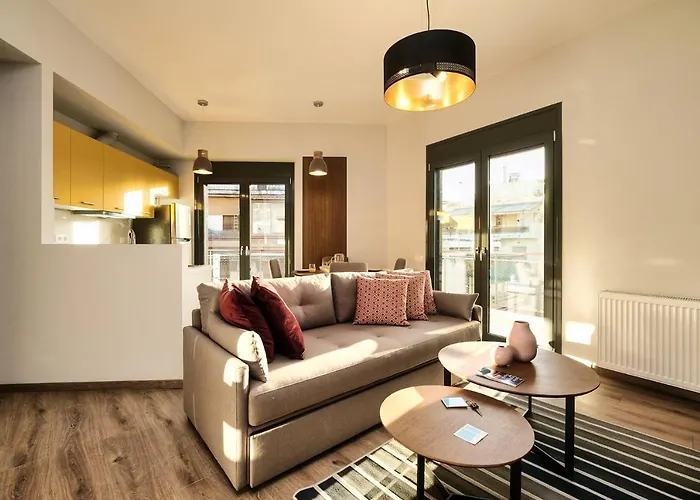 Strefi Hill Suites