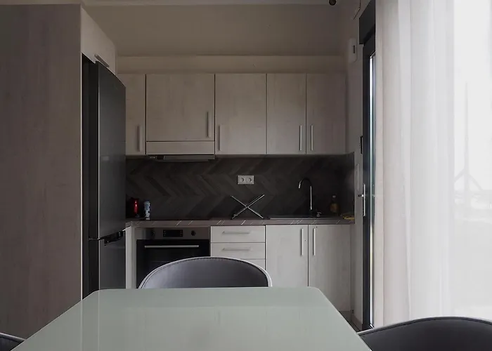 Melissinos Beachfront Apartments