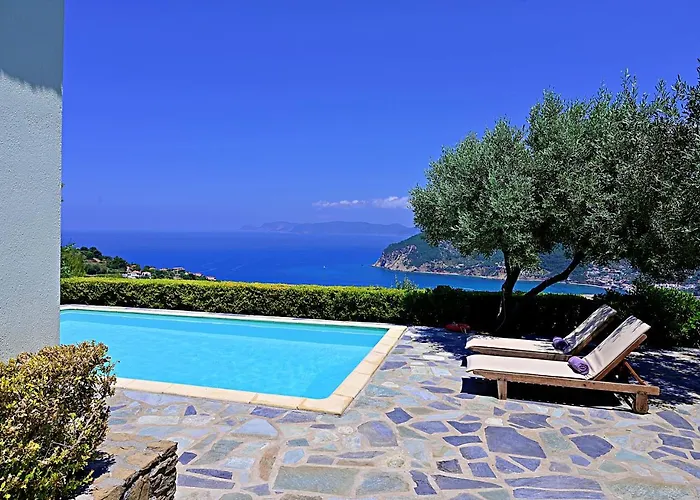 Erato Villa