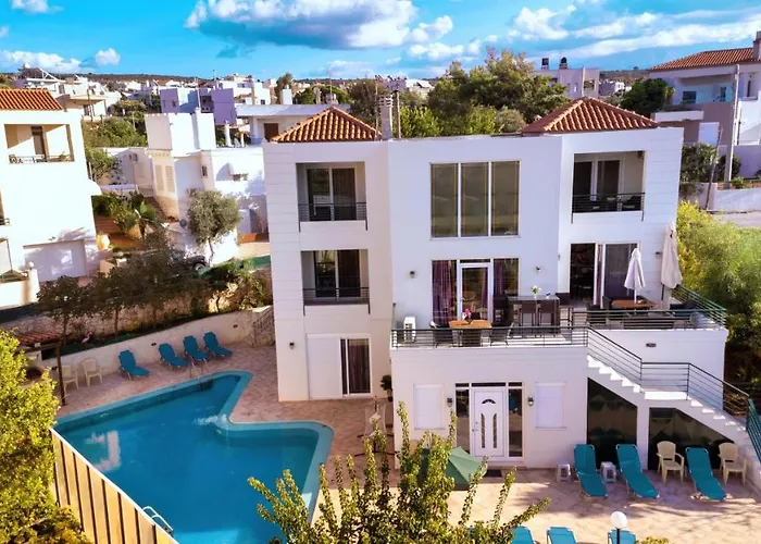 Wonderful Villa In Chania With Private Pool, Panoramic Sea Views & Spacious Interiors