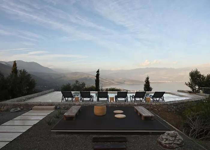 Rosmarino Villa Galaxidi