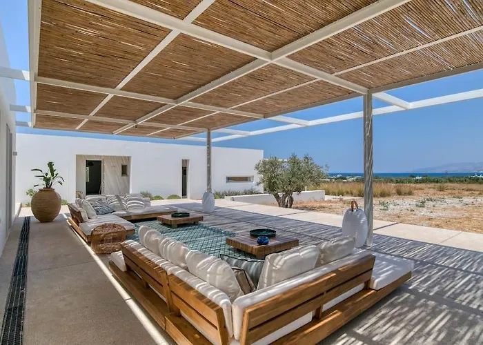 Villa Lampsi - Spacious & Modern