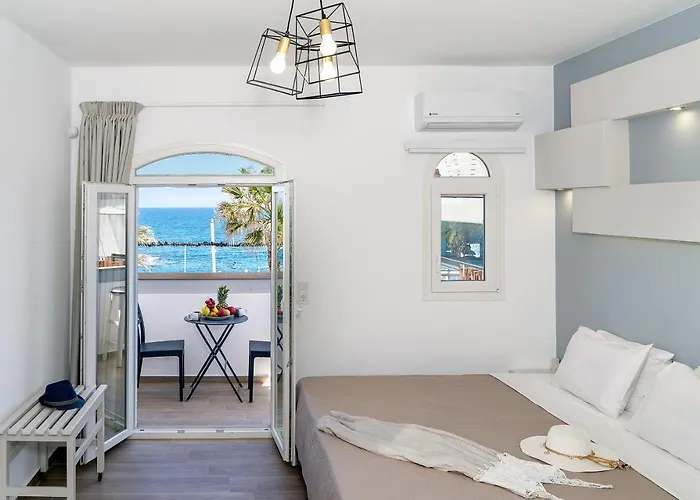 Renata Mare Beachside Studios