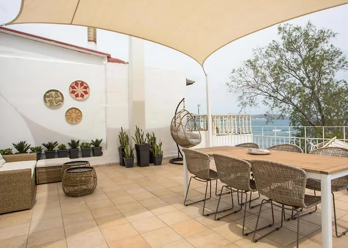 Salty Beach Front House Faliraki