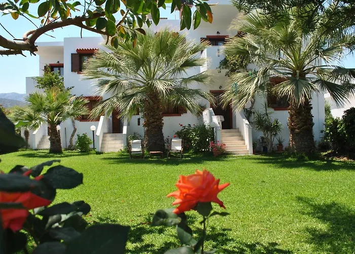 Antigoni Apartments \'Olive Room\'