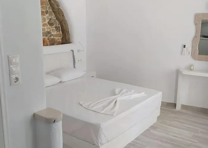 Naxion Esti - Διαμονή Στην Παλιά Χώρα Της Νάξου