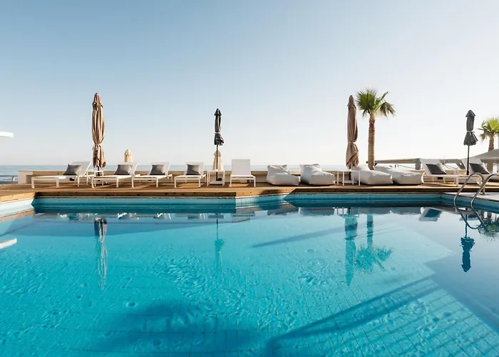 Petradi Beach Lounge Hotel