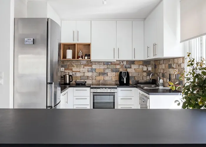 The Black Marble - Sea View, 2Br, 2Ba By Bnc