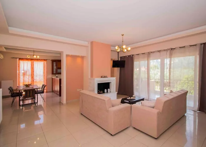 Camares Home Laconian Collection