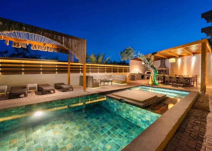 Afantou Golf Luxury Villa