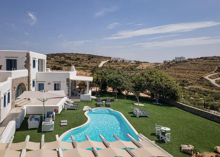 Villa Phos Paros