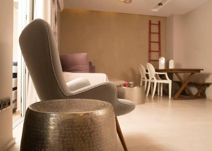 Deluxe Apartment In The Center