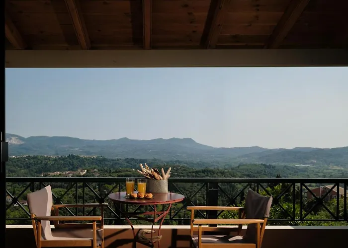 Nios House Panoramic Cottage