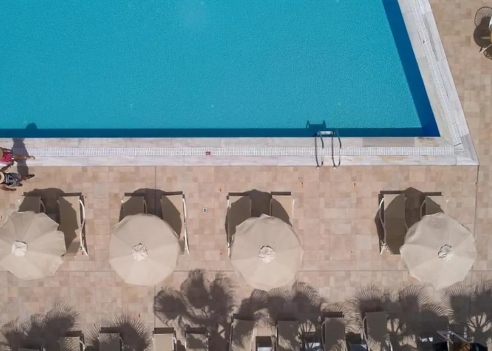 Angela Suites Boutique Hotel