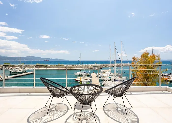 Yin & Yang Studio, Marina Hideout In Kalamata