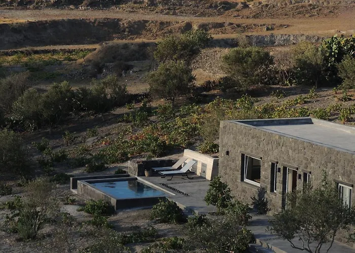Villa Apaggio Santorini