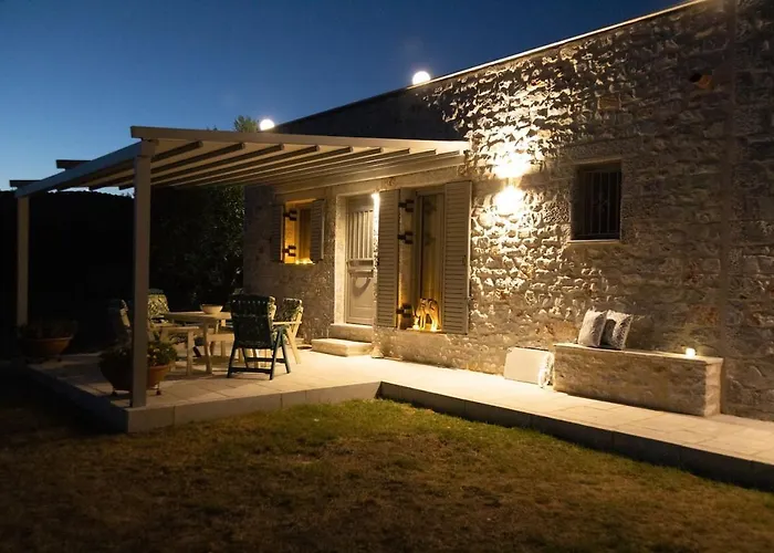 Enada Suite & Olive Farm