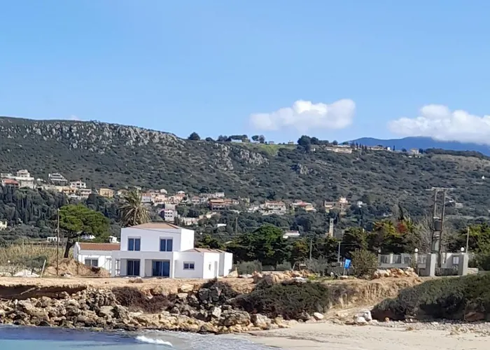 Beach White Villas
