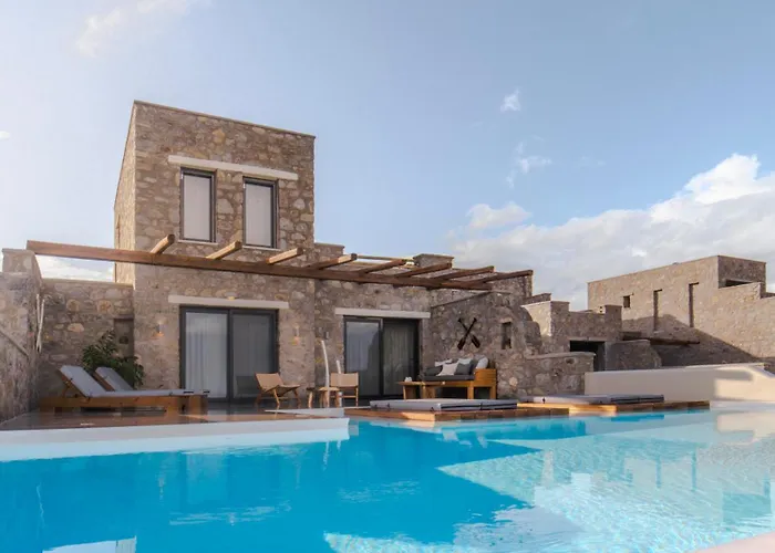 Naxos Privilege Villas