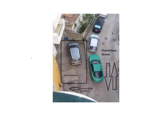 Apartment With Balcony And Parking