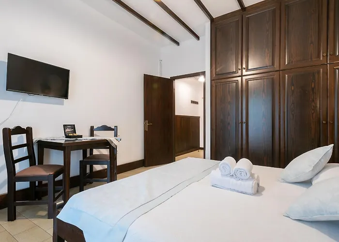 Afrodite Hotel Apartments