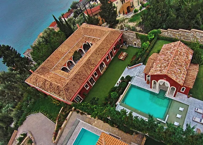 Villa Veneziano Suites & Villa
