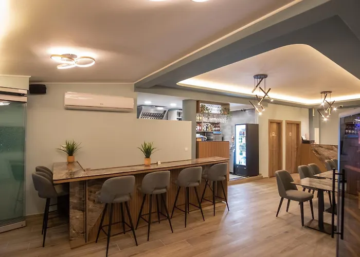 Serenity Luxe Suites