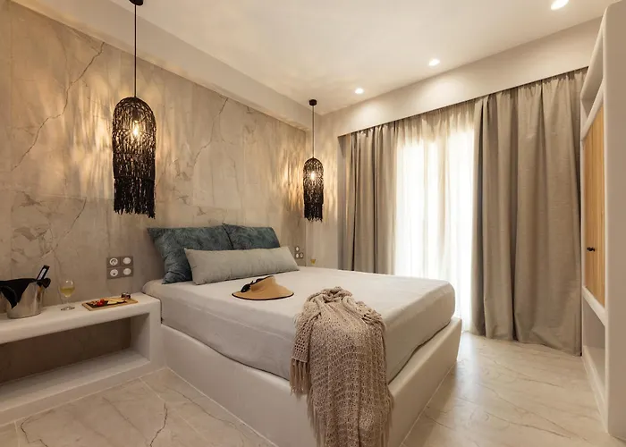 Villa Finest -Seaside Villa With Private Swimming Pool-