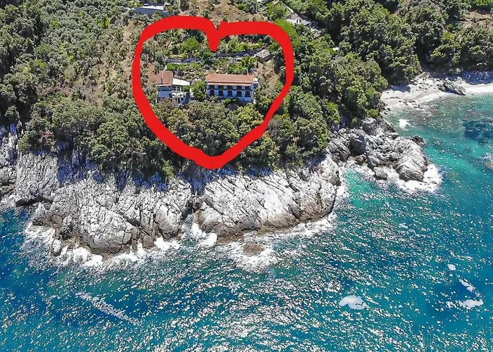 Katerina Fotopoulos Rooms & Apartments - Papanero Com