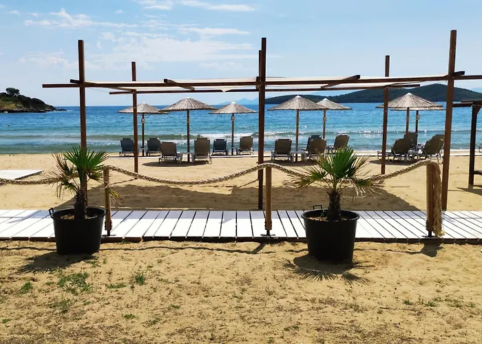Sea View Apartments Nikos