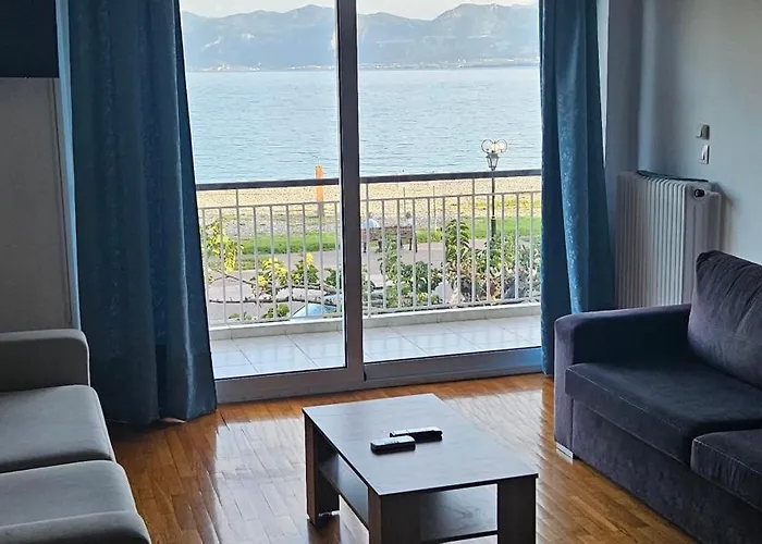 Nafpaktos Beach House Sea View Apartment First Floor