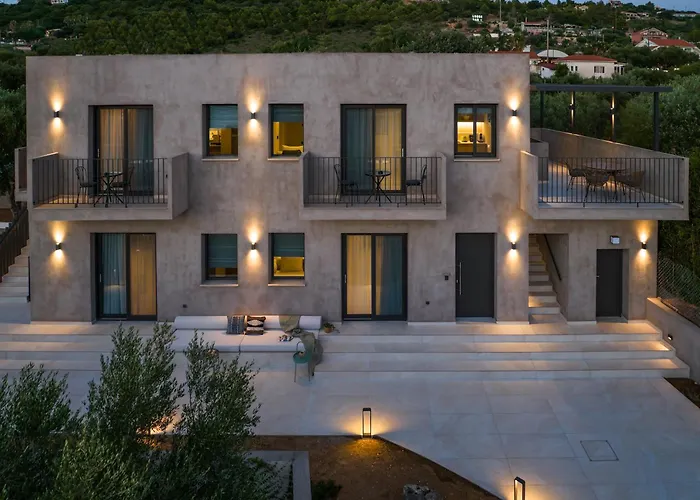 Topos Suites