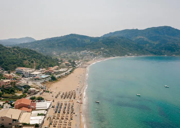 Delfini Resort