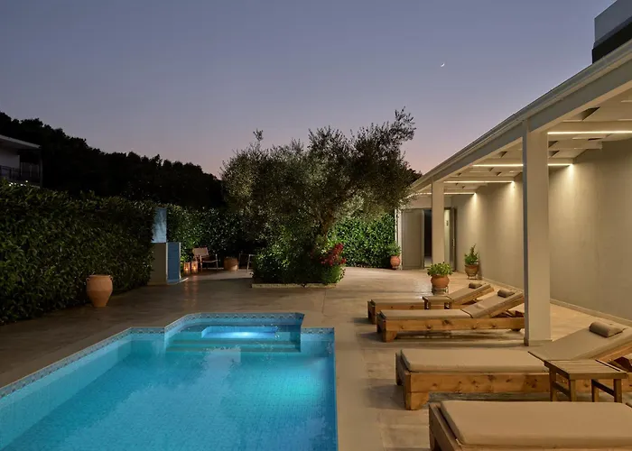 Jasmine Suites With Private Pool