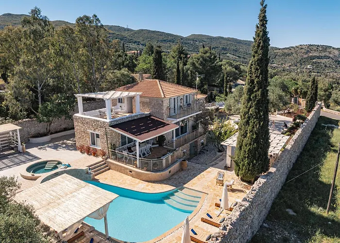 Louiza - Luxury Stone Villa