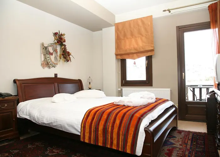 Pandion Luxury Boutique Hotel & Suites With Spa