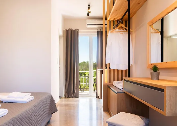Melador Beachfront Apartments