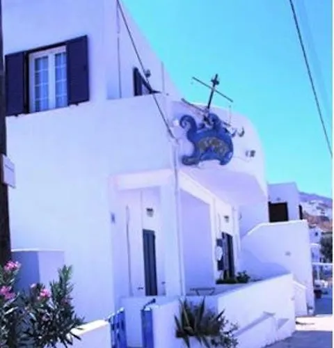 Bofor Studios & Rooms