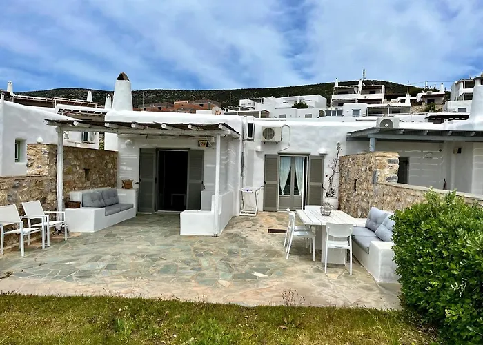 Villa Paros Blue
