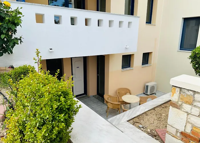 Sea Breeze Apartments Chios