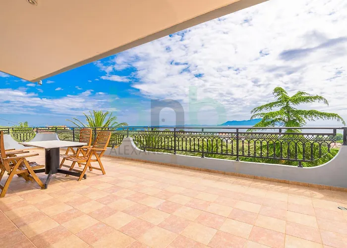 Oasis Palm Villa
