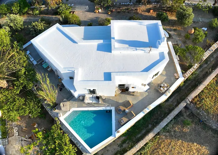 Villa Arades Sifnos With Private Pool
