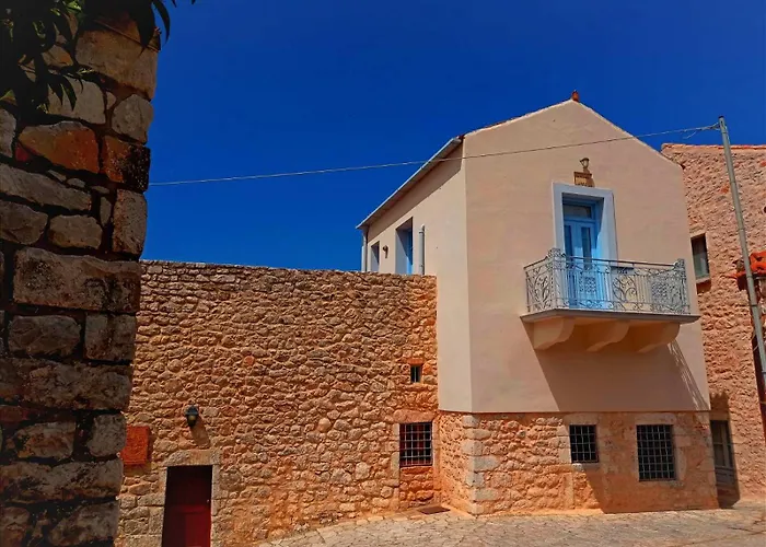 Kapetan Matapas 16Th Cen. Tower