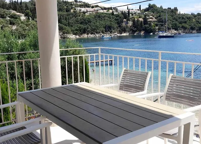 Villa Elsi Upper Apartment