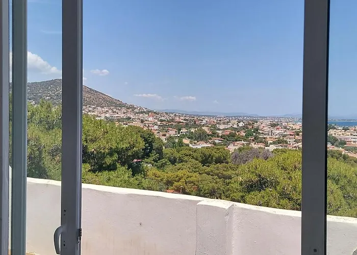 Stratos House