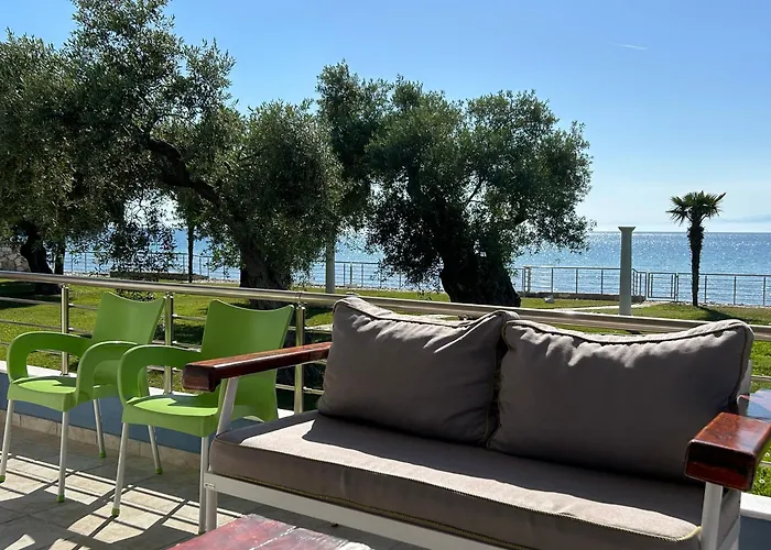 Villa Arhondula