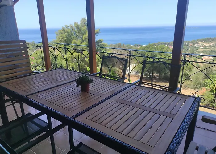 Amazing Sea View Apartment