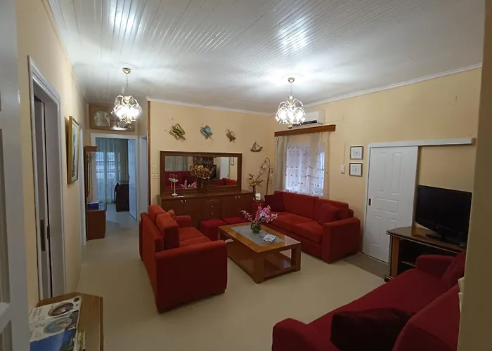 Rodomelo House With Terrace - 4 Bedrooms