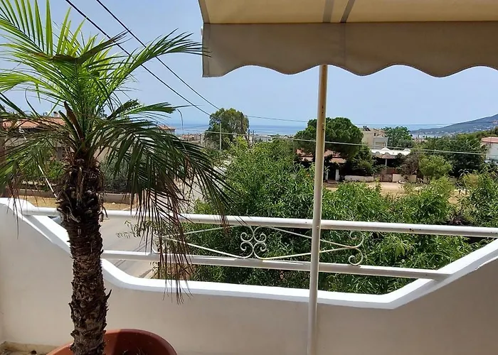 Rena\'S Sea View