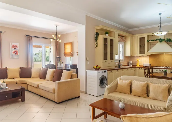 Corfu Nikki\'S Home